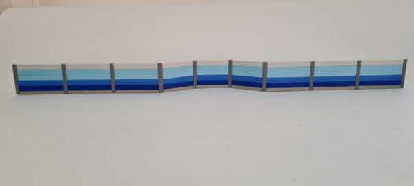 Lärmschutzwand H0. 45 mm hoch, mit Bucht, Felder 5,5-7cm, blau