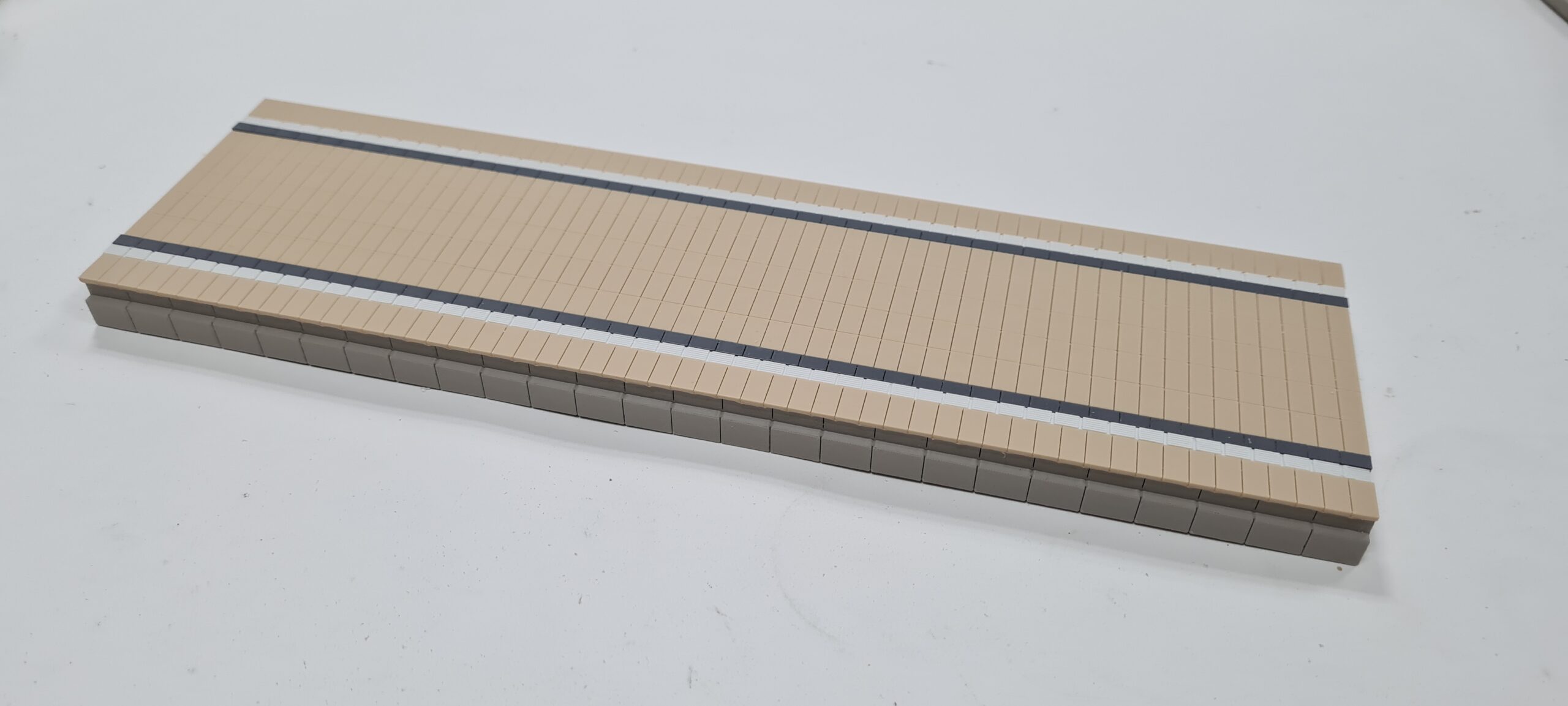 H0 Moderner Tiefbahnsteig, 80mm breit